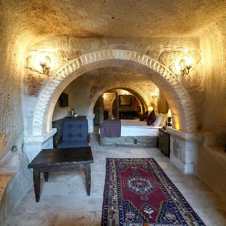 Doctor's Cave Cappadocia * أورتاحصار