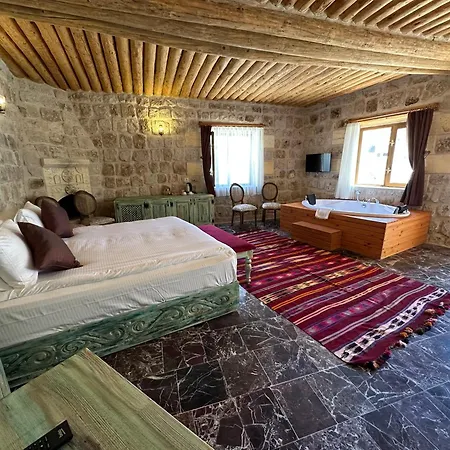 ホテル Doctor's Cave Cappadocia
