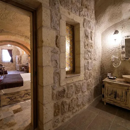 Doctor's Cave Cappadocia * Ортахисар