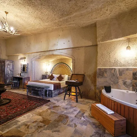 Doctor's Cave Cappadocia * Ortahisar